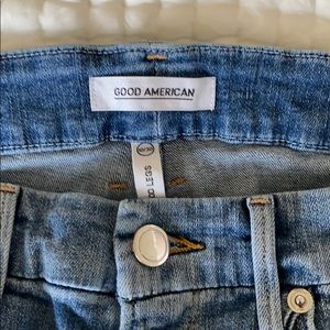 Good American distressed Jeans